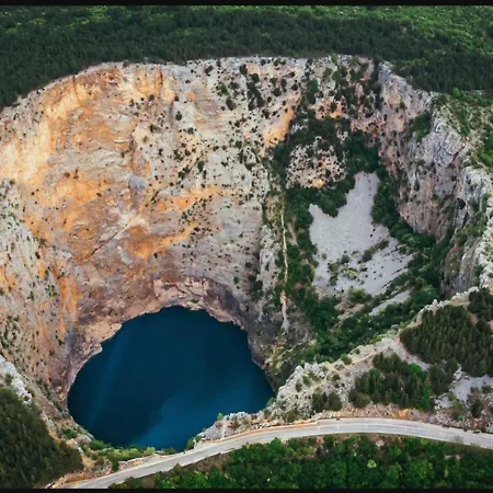 Διαμέρισμα Silvestar Imotski